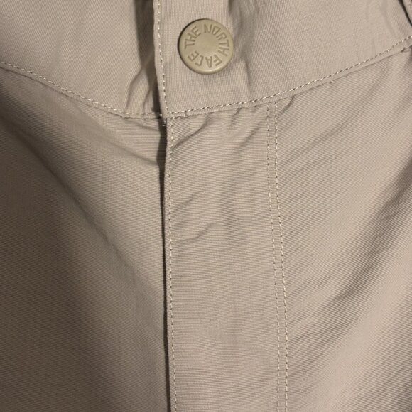 The North Face Mens Convertible Cargo Pants Beige Lightweight & Versatile Outdoo - Picture 5 of 14